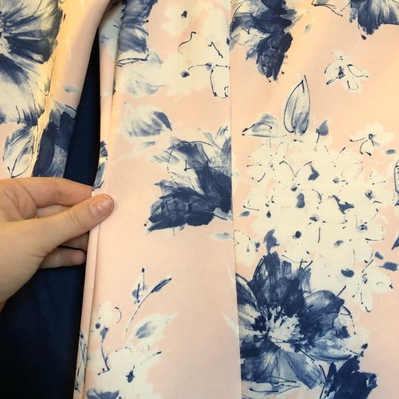 Zara Floral Dress with Ruffled Hem - Picture 3 of 7